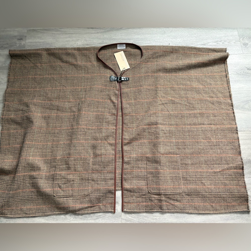 Women’s Brown Plaid Poncho